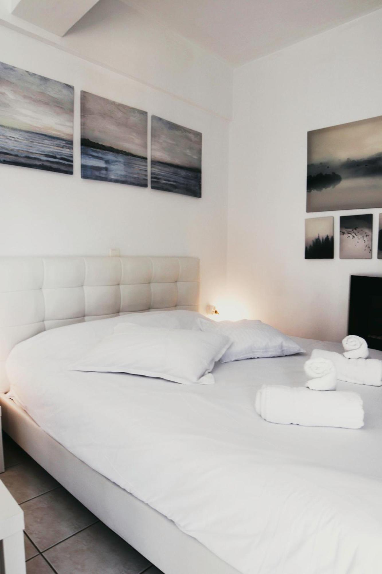 לריסה Gk Suites-Constantin View , Auto Check-In 24H מראה חיצוני תמונה