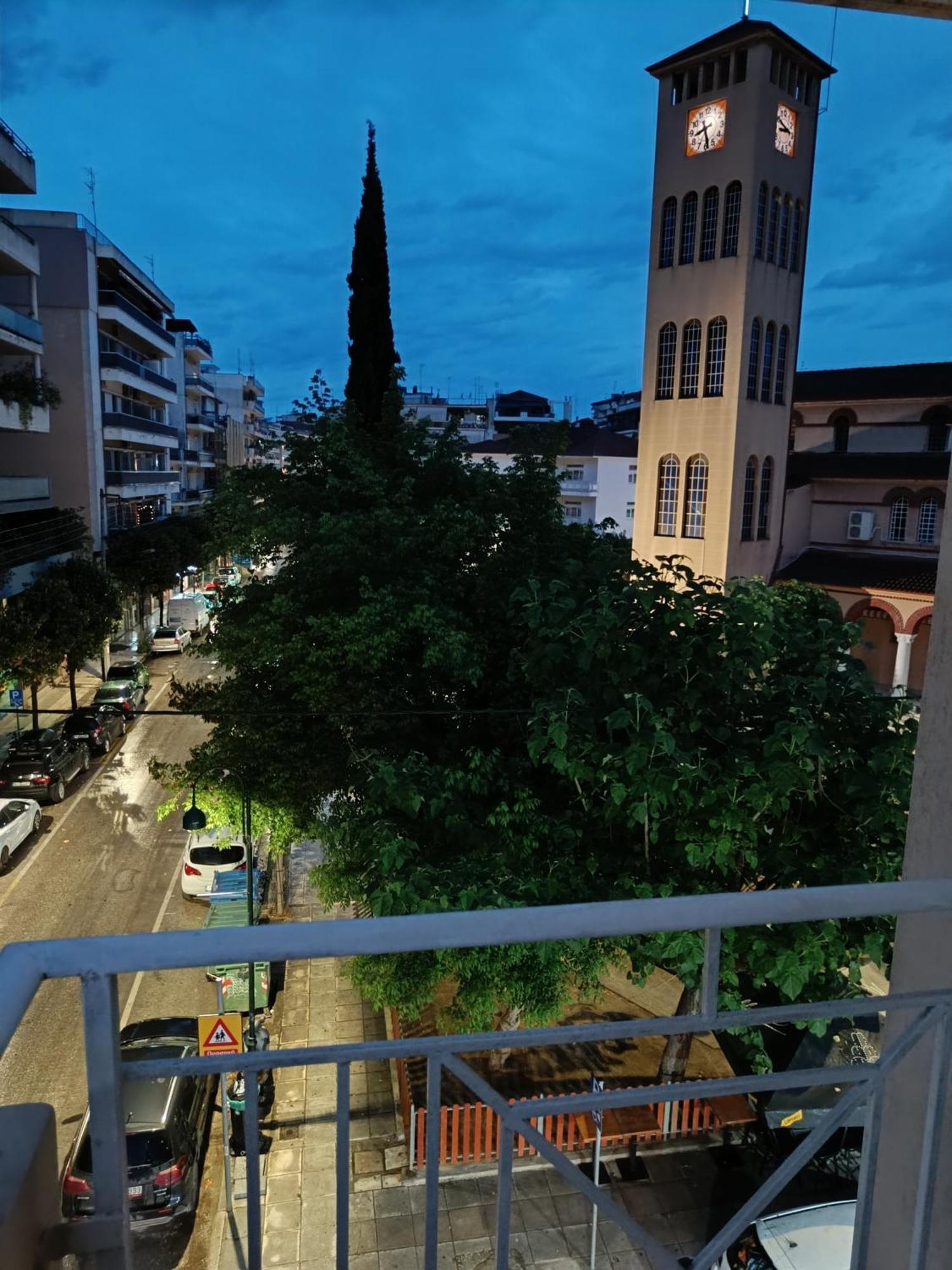 לריסה Gk Suites-Constantin View , Auto Check-In 24H חדר תמונה